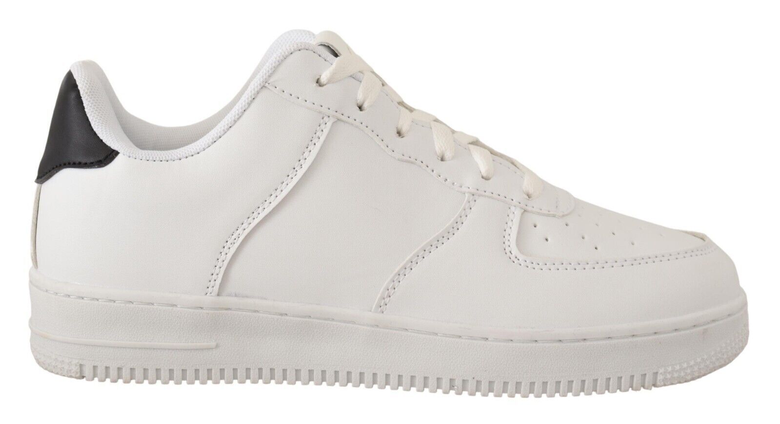 Baskets Signs blanches
