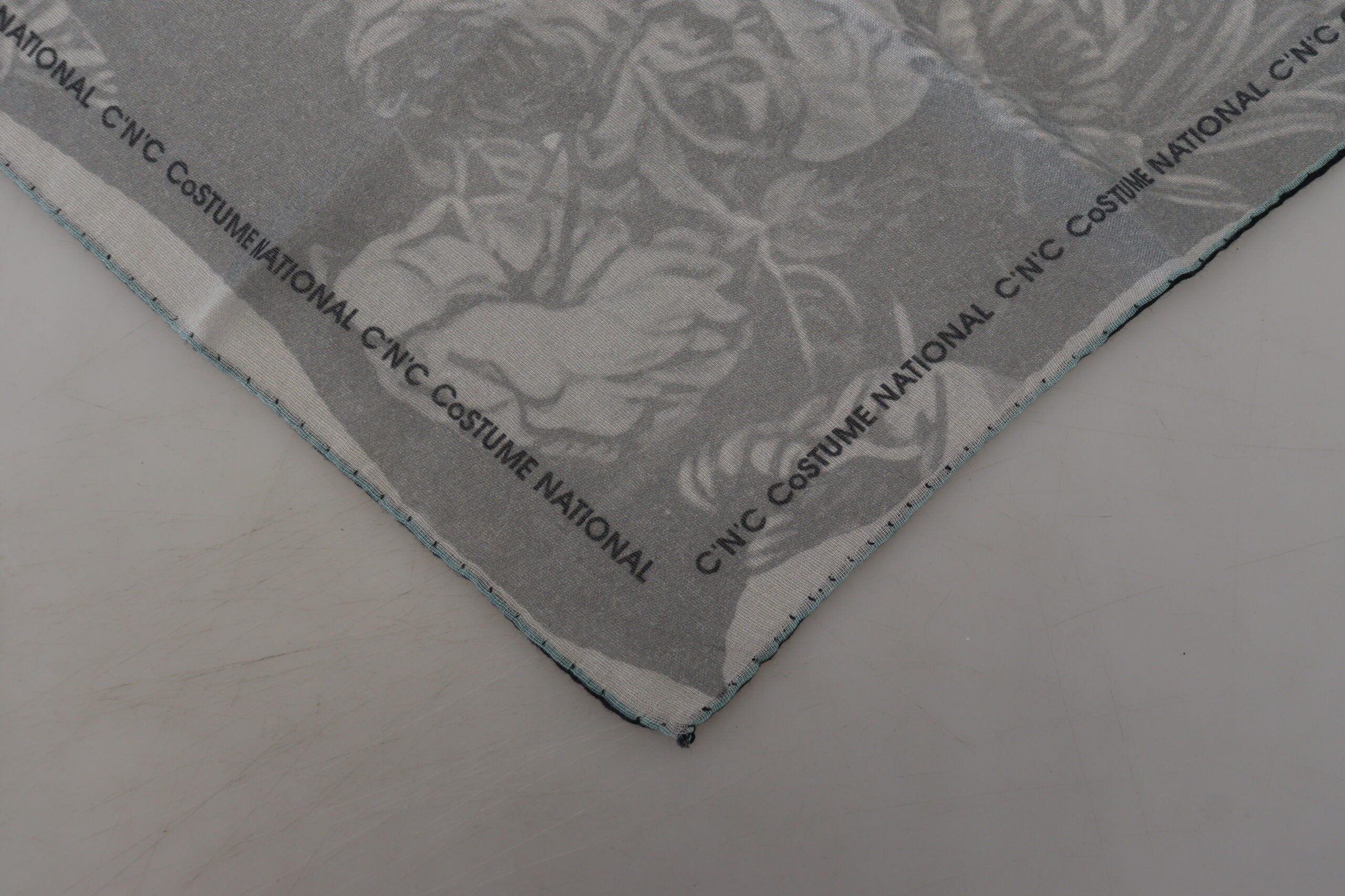 Foulard C’n’c Costume National gris