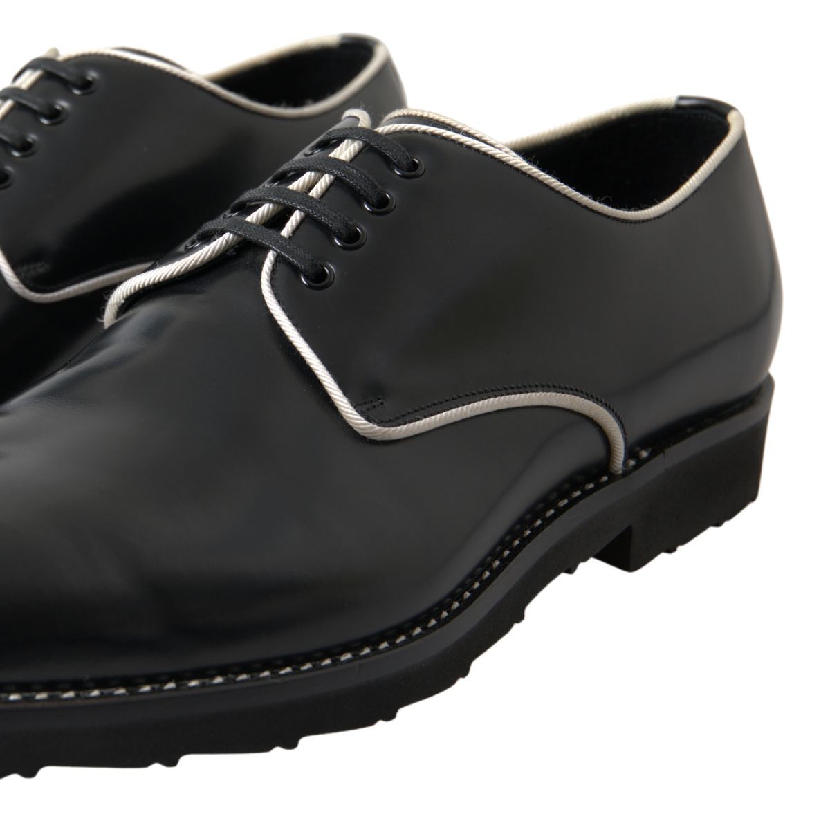 Chaussures Dolce & Gabbana formelles noires et blanches