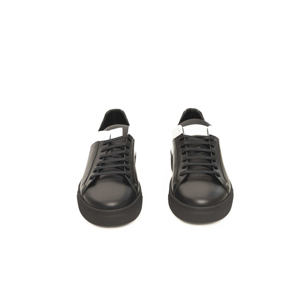 Baskets Cerruti 1881 noires et blanches