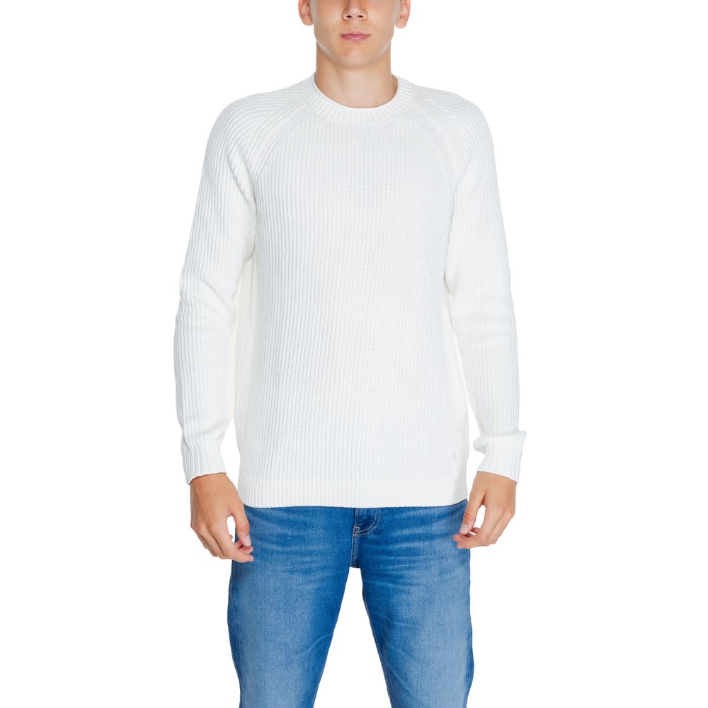 Pull blanc