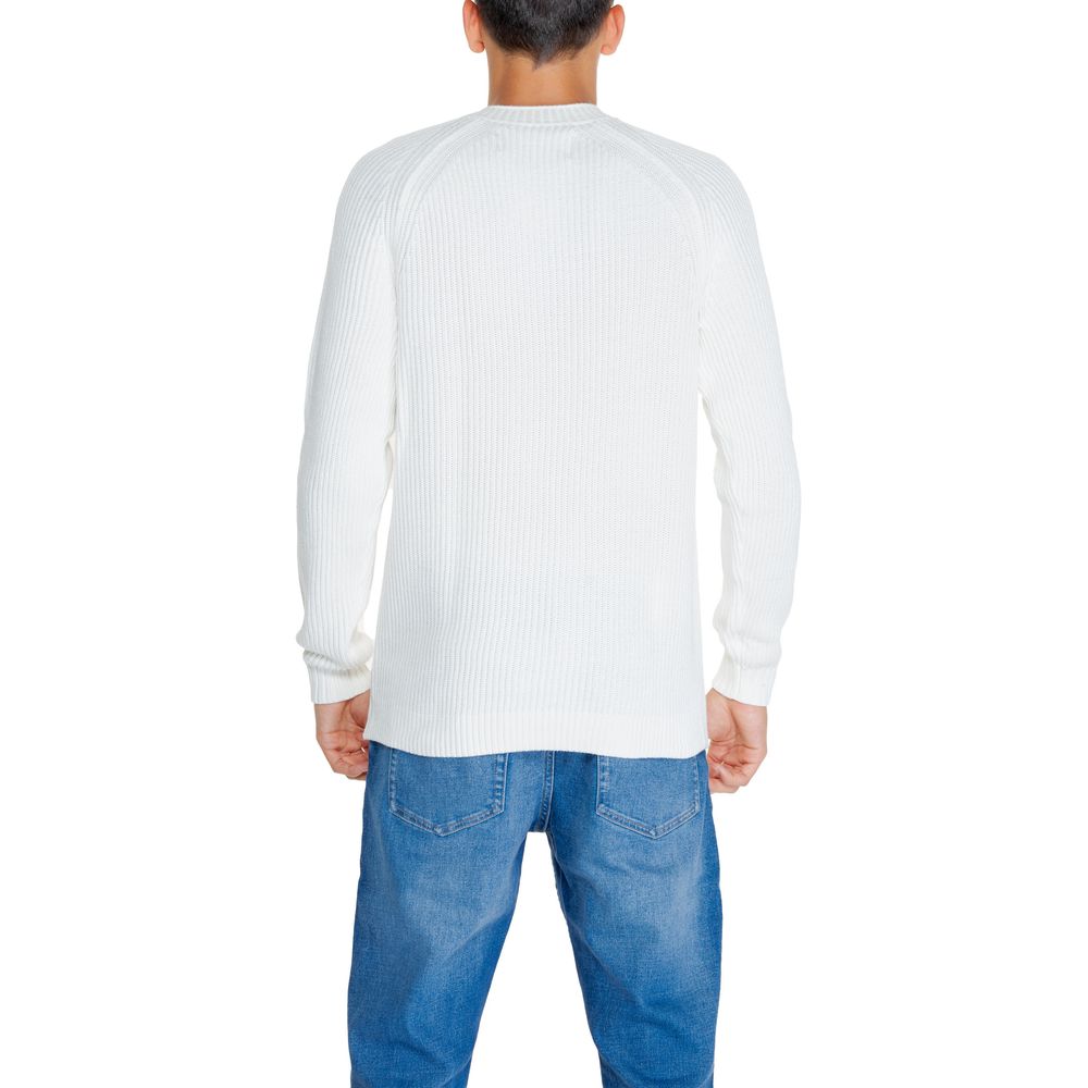 Pull blanc