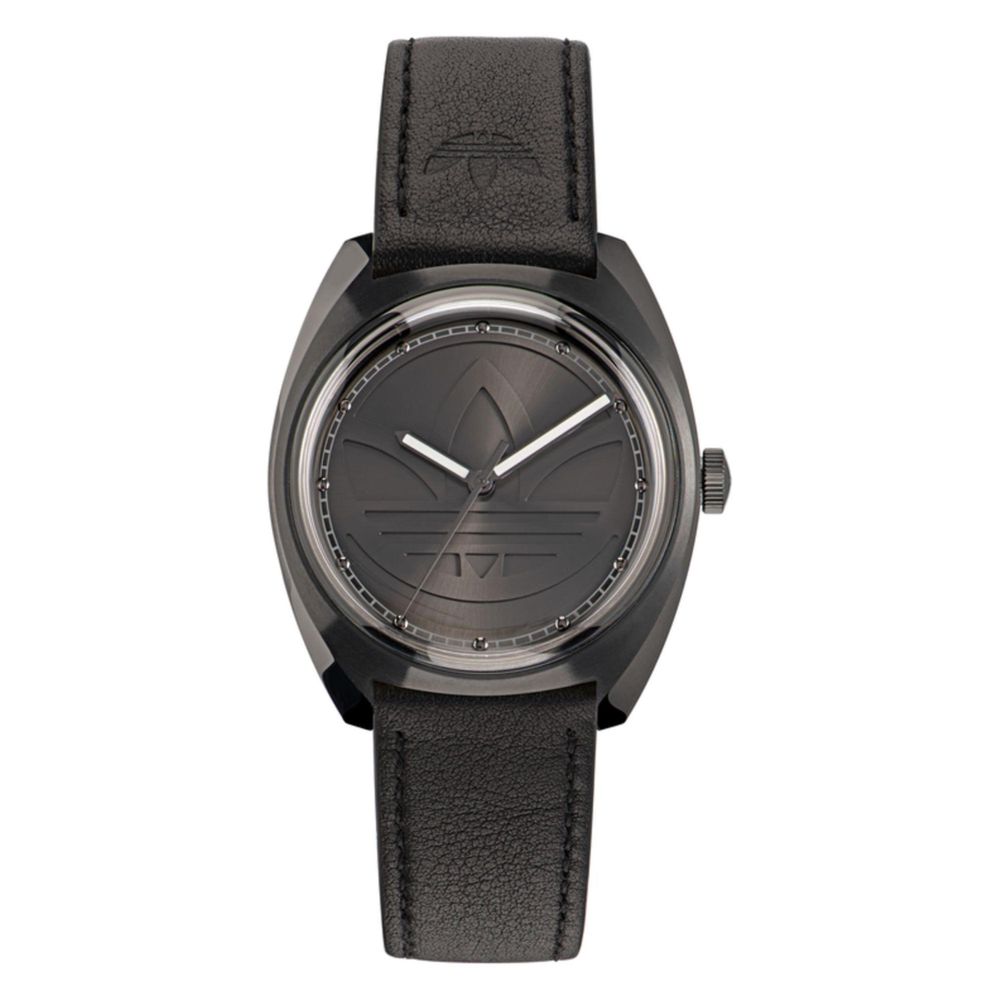 Montre noire en cuir noire