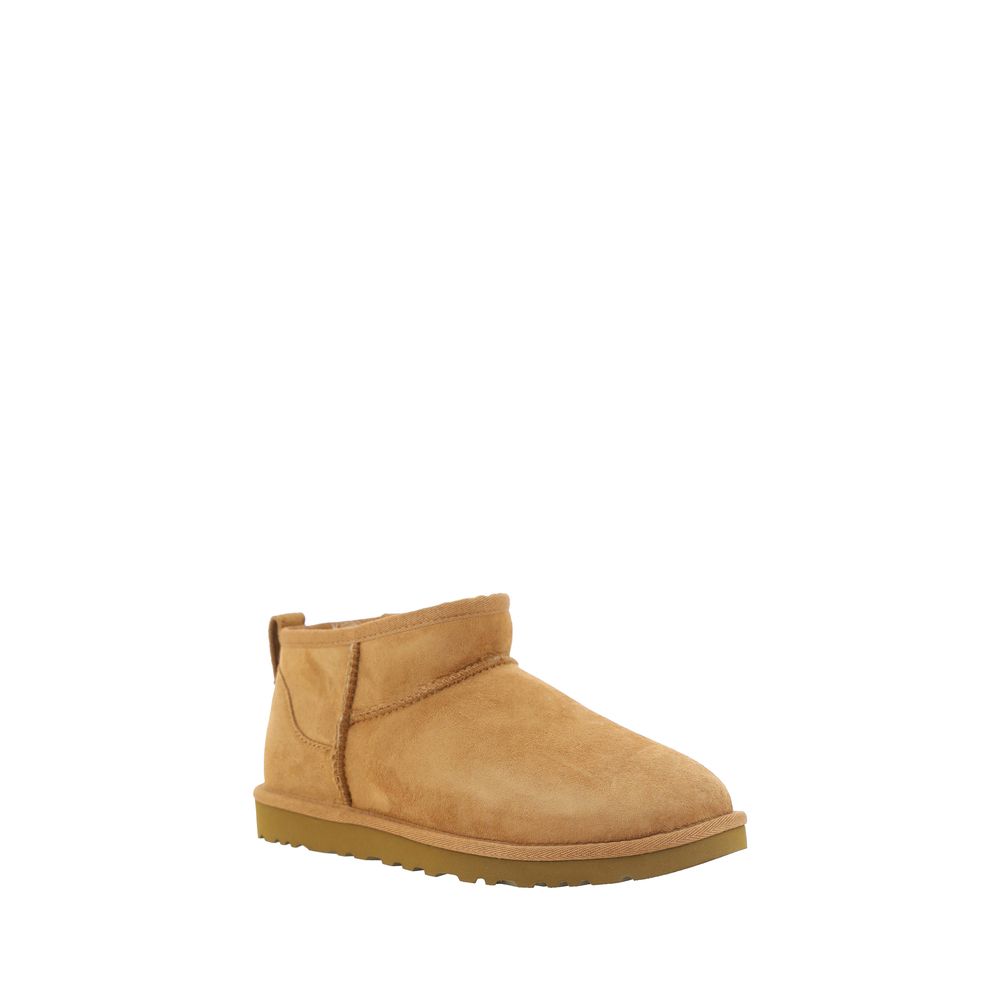 Bottines UGG Ultra Mini noires