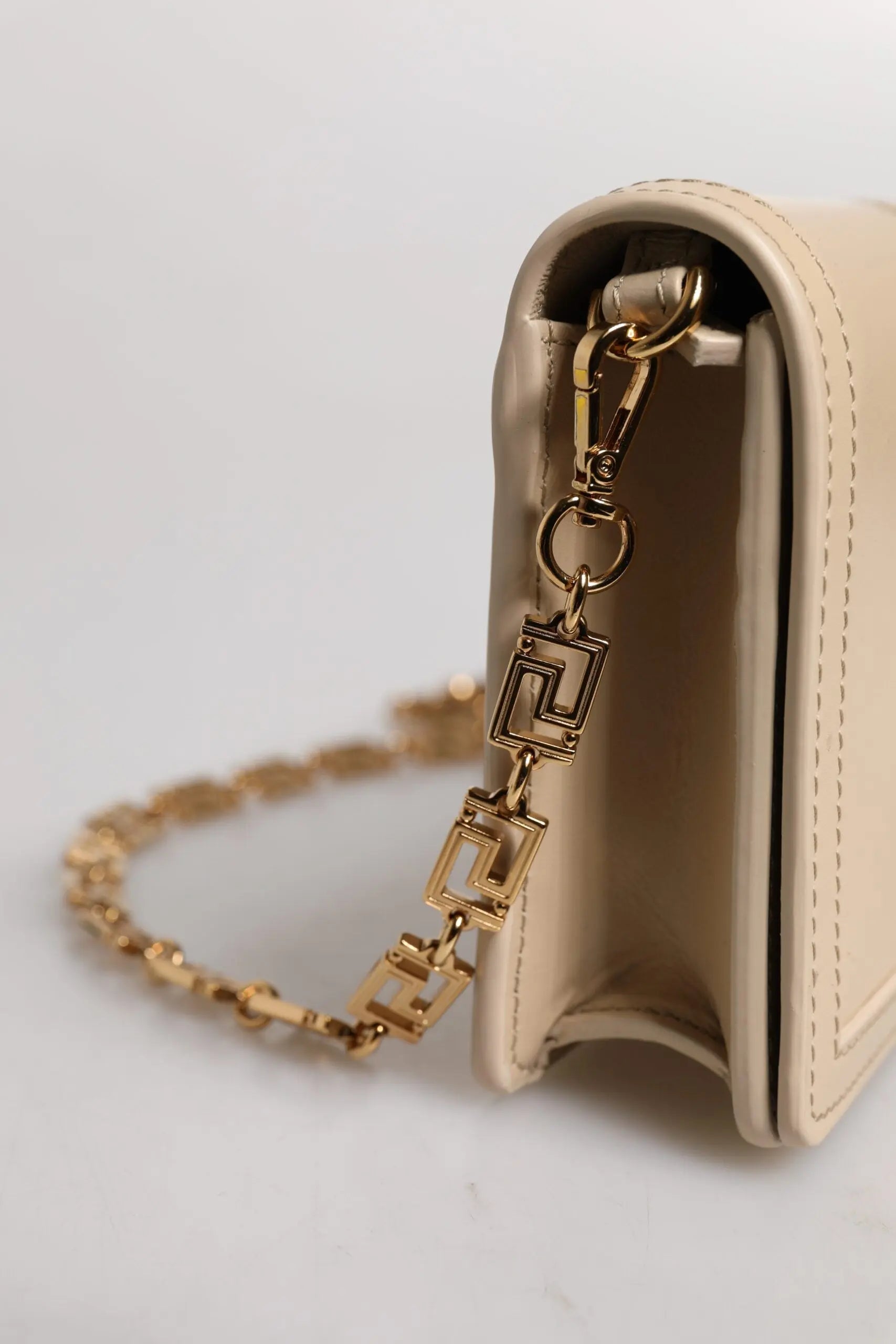 Sac crossbody Versace en cuir beige Versace