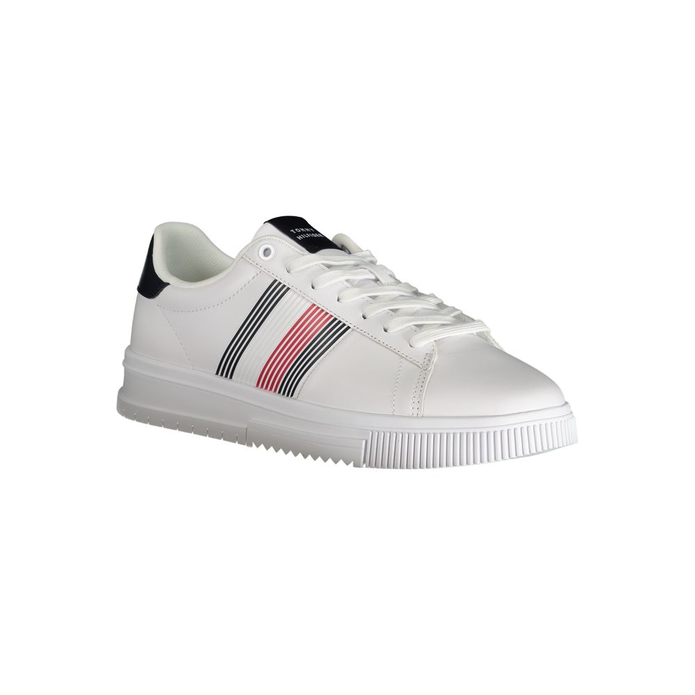 Baskets blanches avec logo