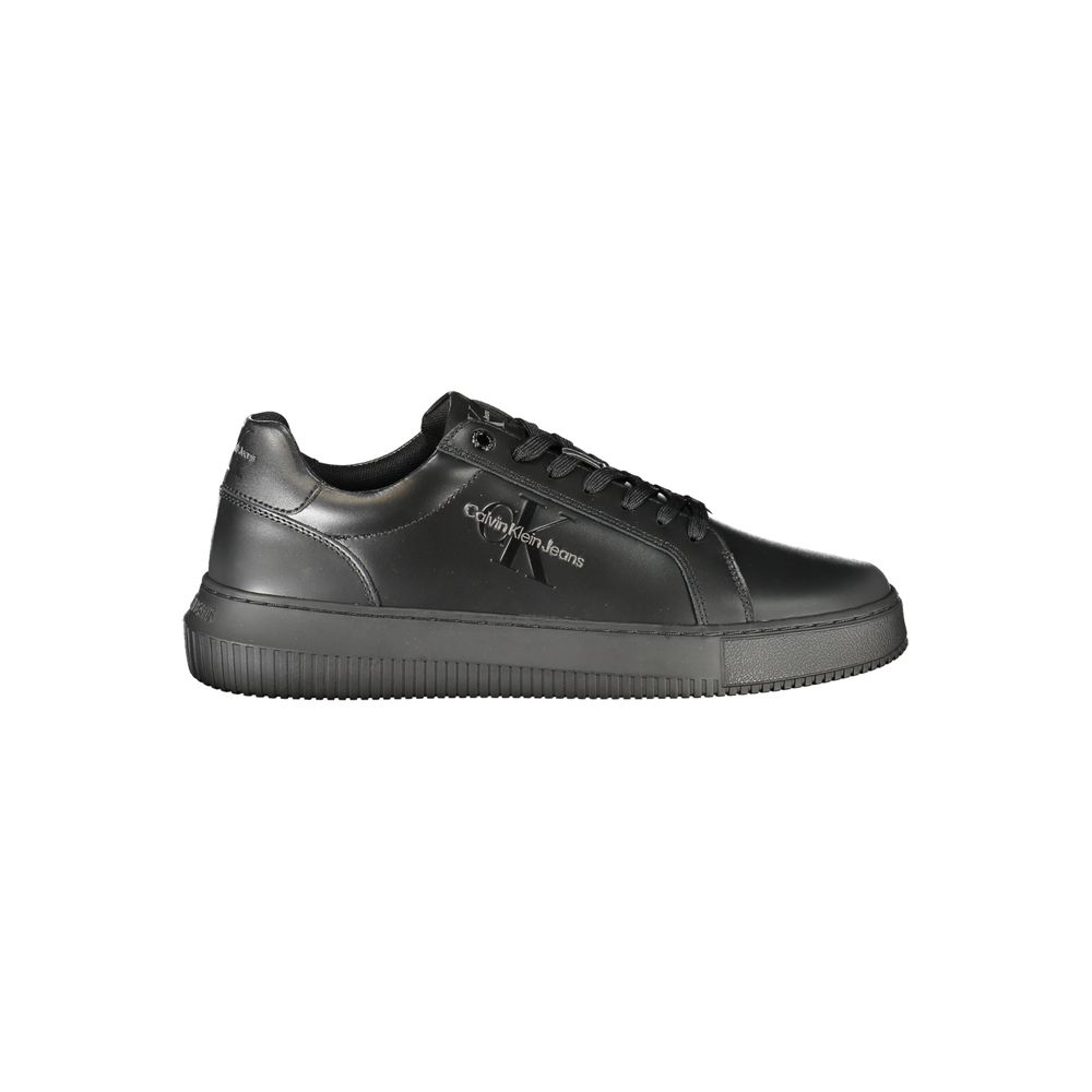 Baskets noires avec logo