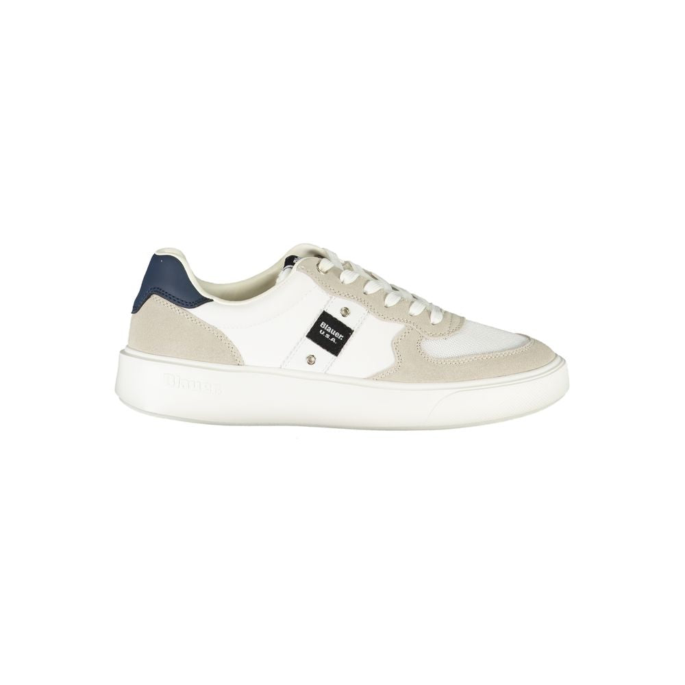 Baskets Blauer blanches