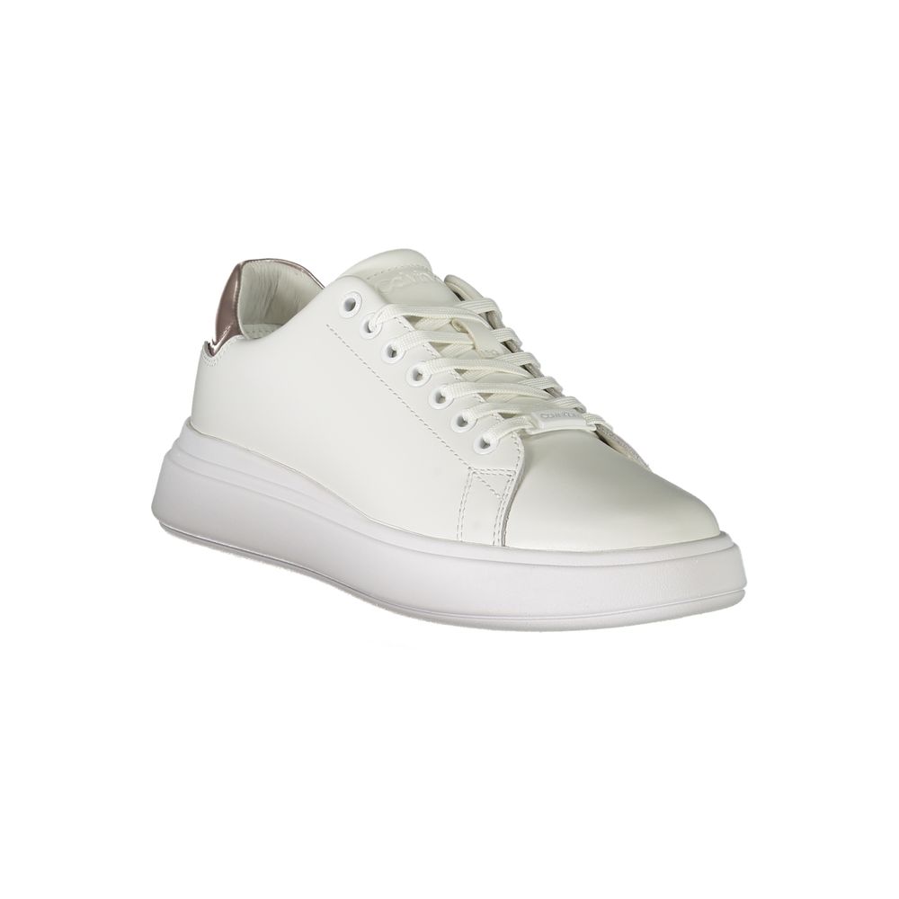 Baskets blanches avec logo