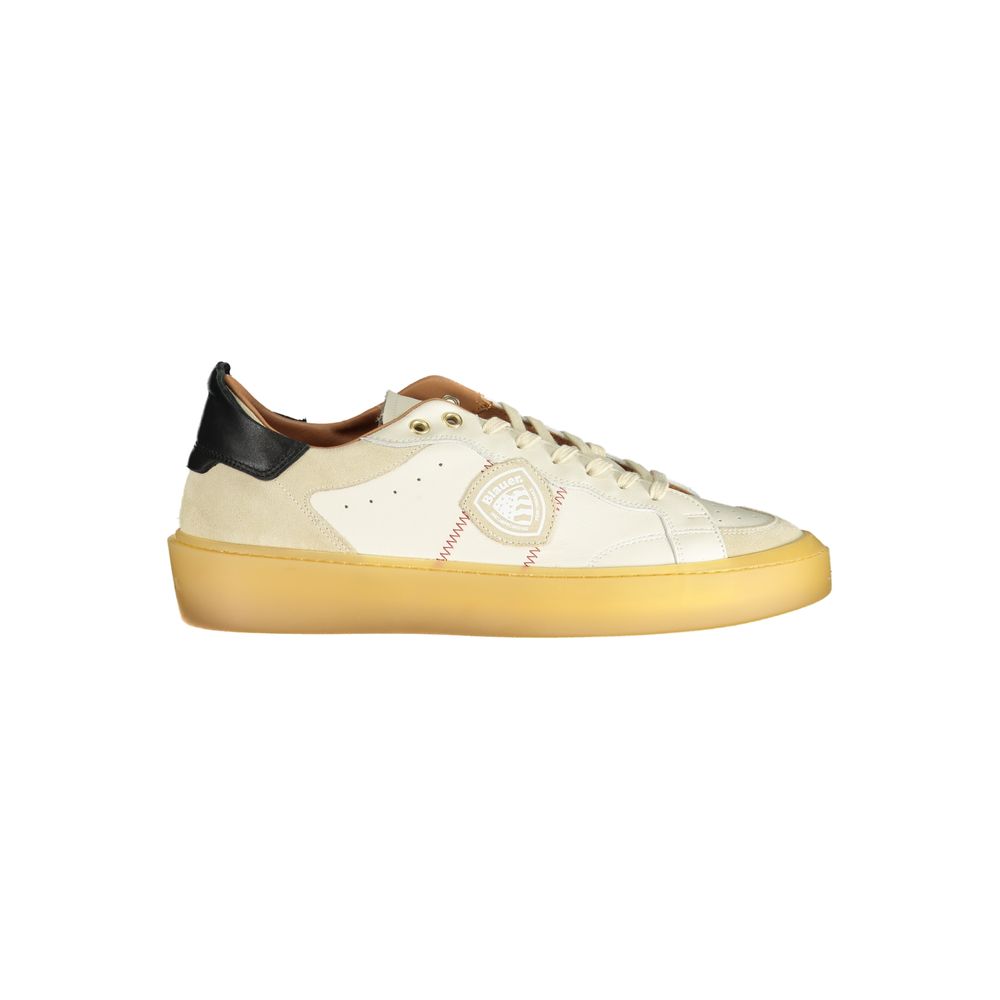 Baskets Blauer blanches