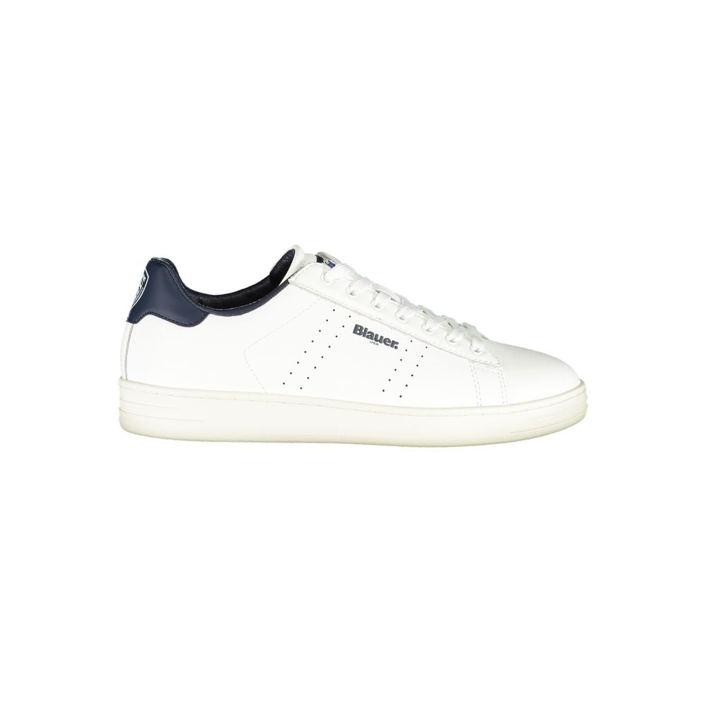 Baskets Blauer blanches