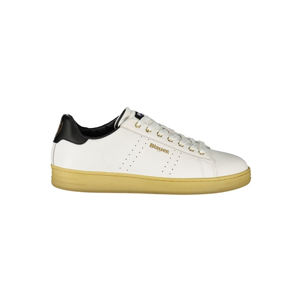 Baskets Blauer blanches