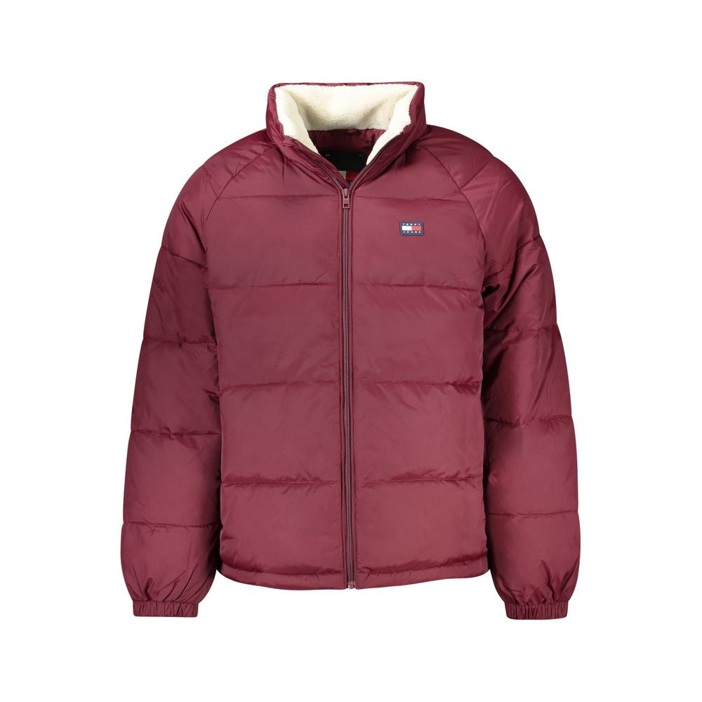 Veste rouge avec capuche rouge
