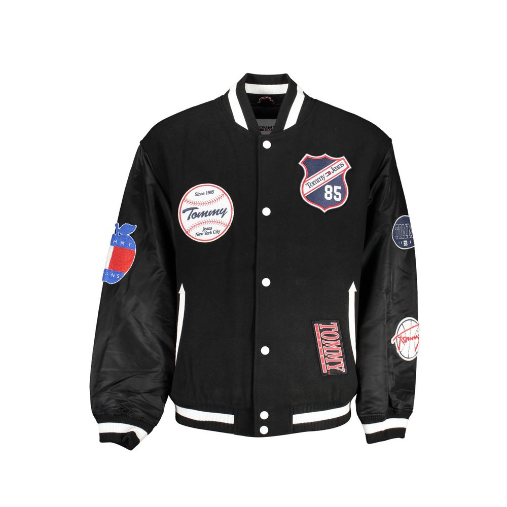 Veste noire à boutons noires