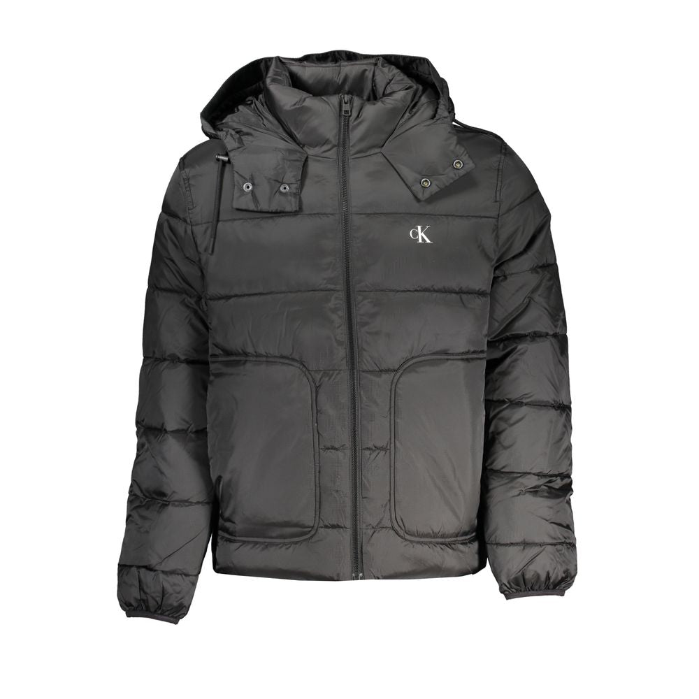 Veste noire à capuche noire