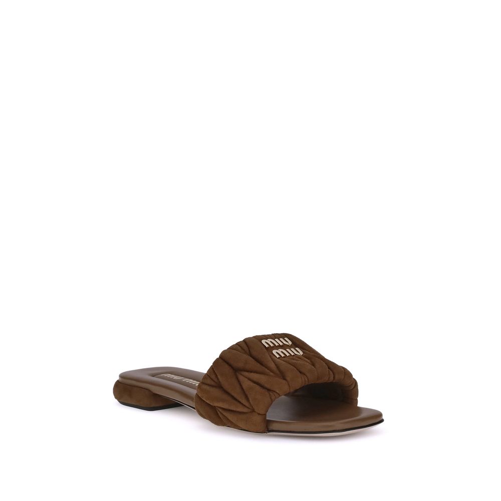 Sandales Miu Miu matelassées noires