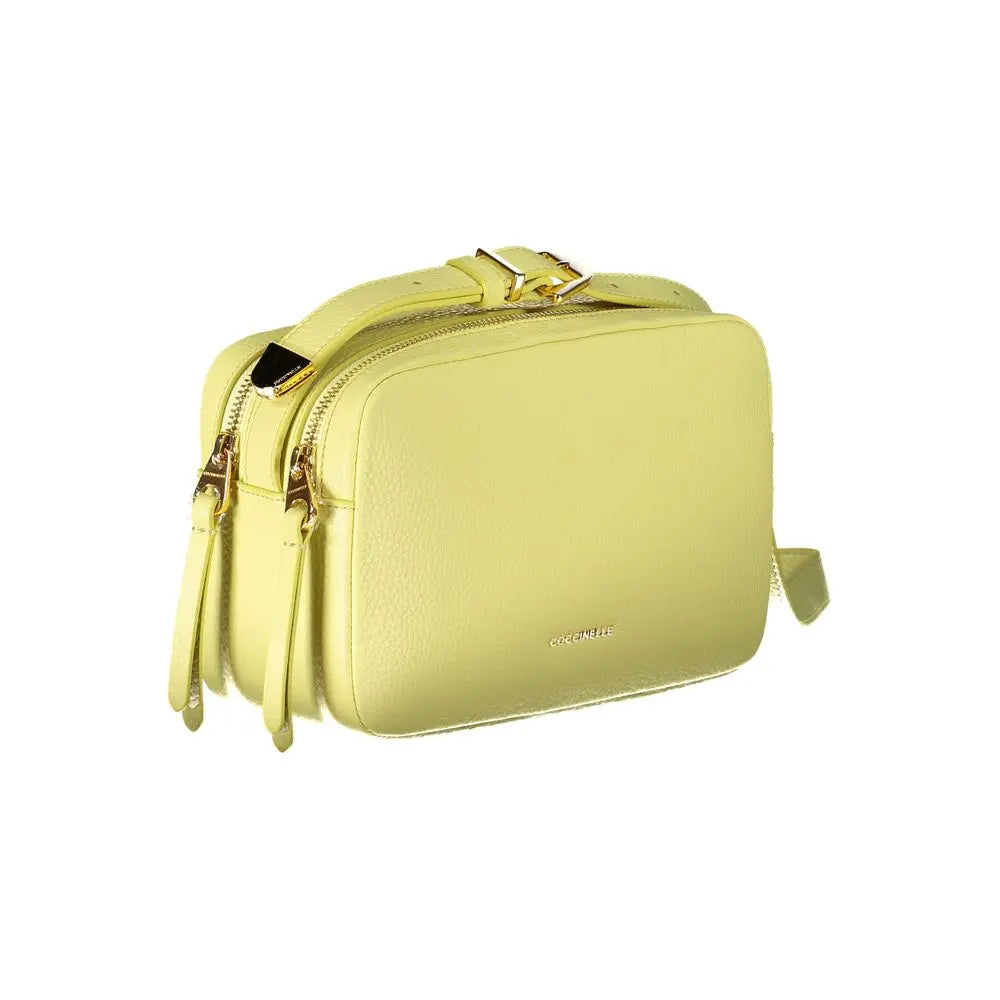 Sac à main jaune Coccinelle
