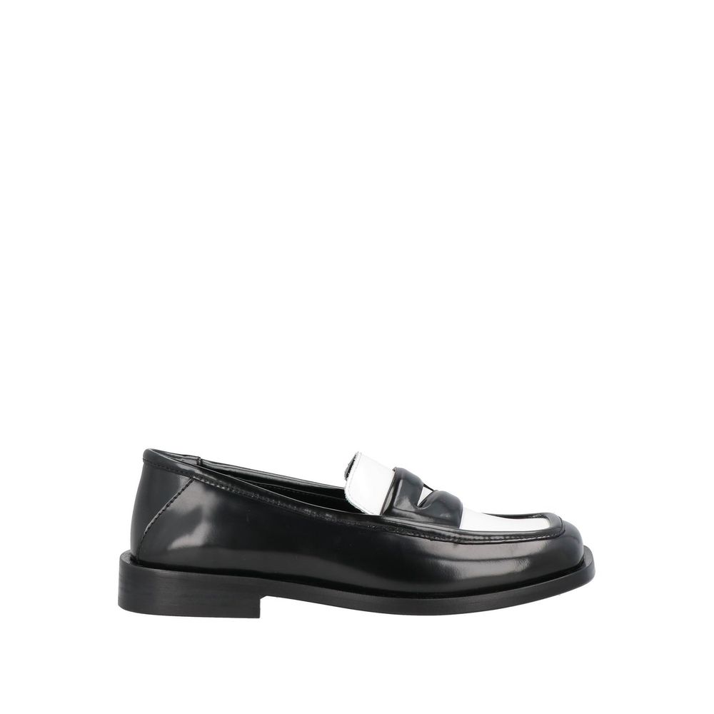 Loafers Amanda bicolores noires et blanches