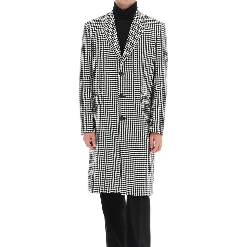 Manteau Alexander McQueen pied-de-poule noir et blanc