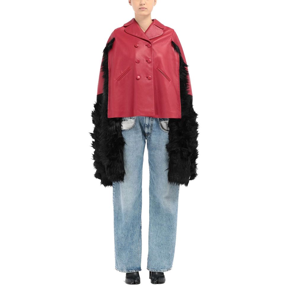 Veste en cuir avec fausse fourrure noire