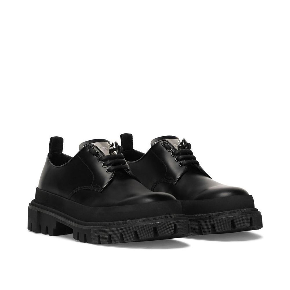 Derbies italiennes en cuir noires