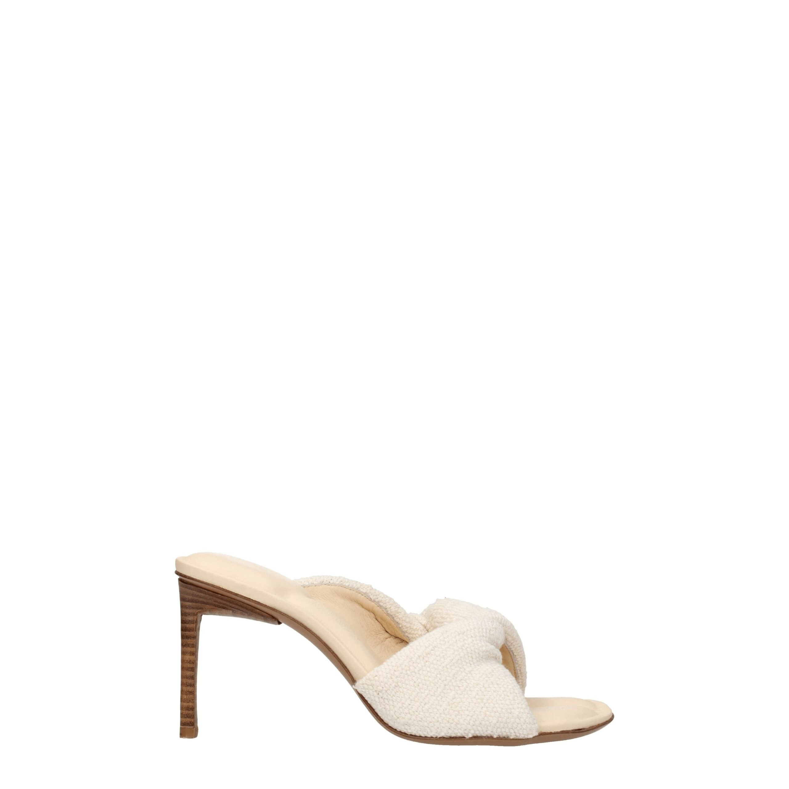 Sandales Jacquemus à talon beige