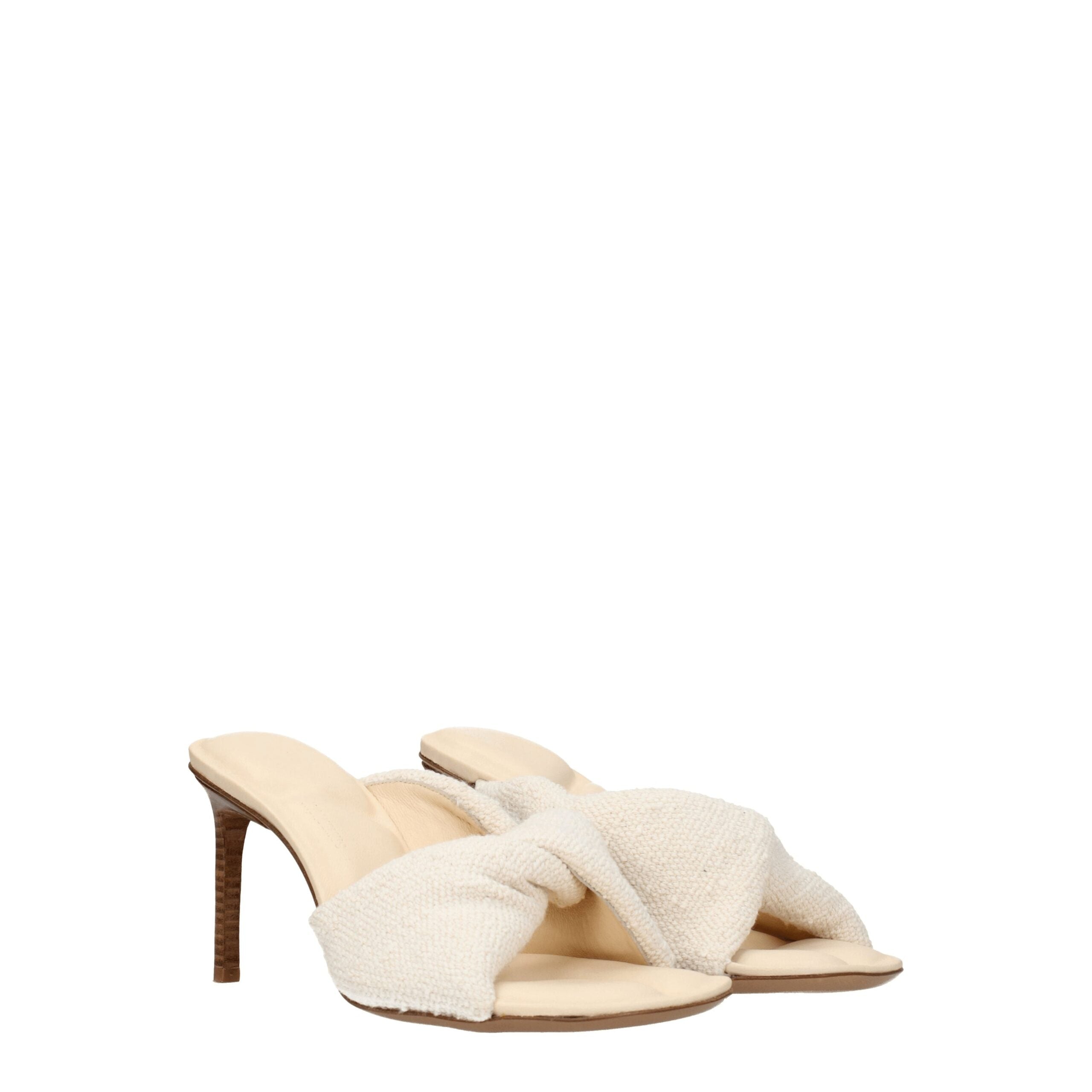 Sandales Jacquemus à talon beige