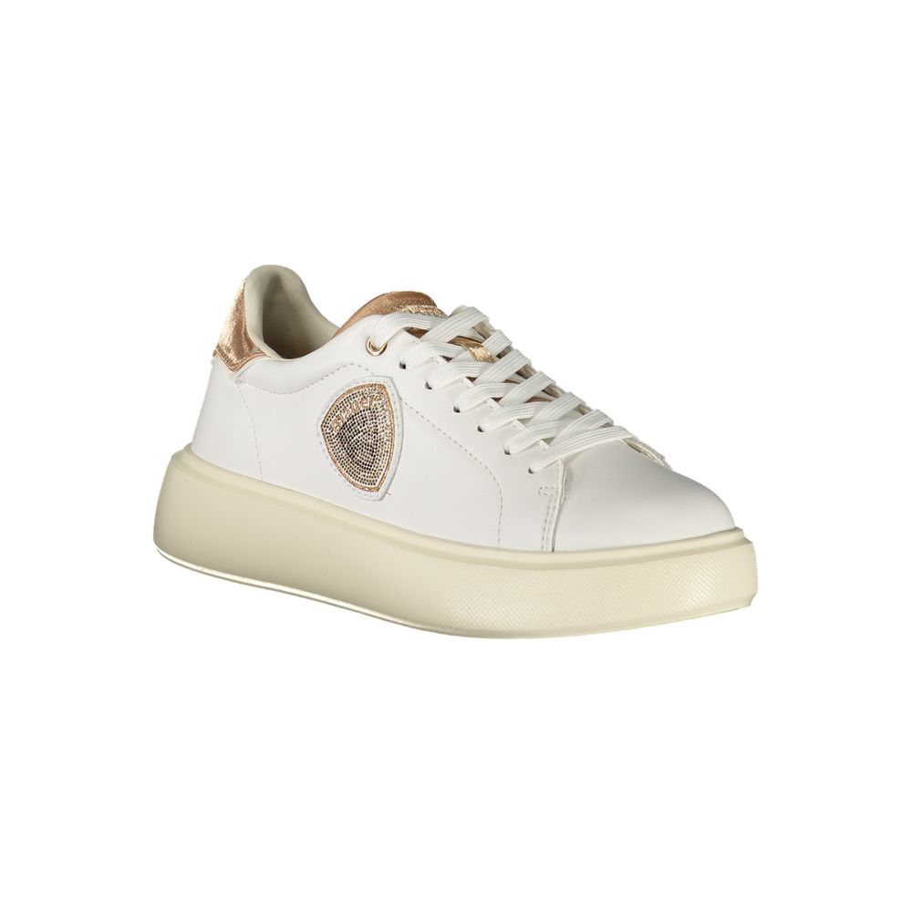 Baskets Blauer blanches