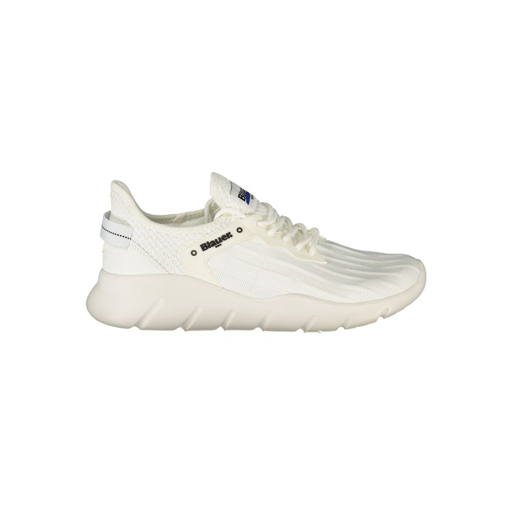 Baskets Blauer blanches