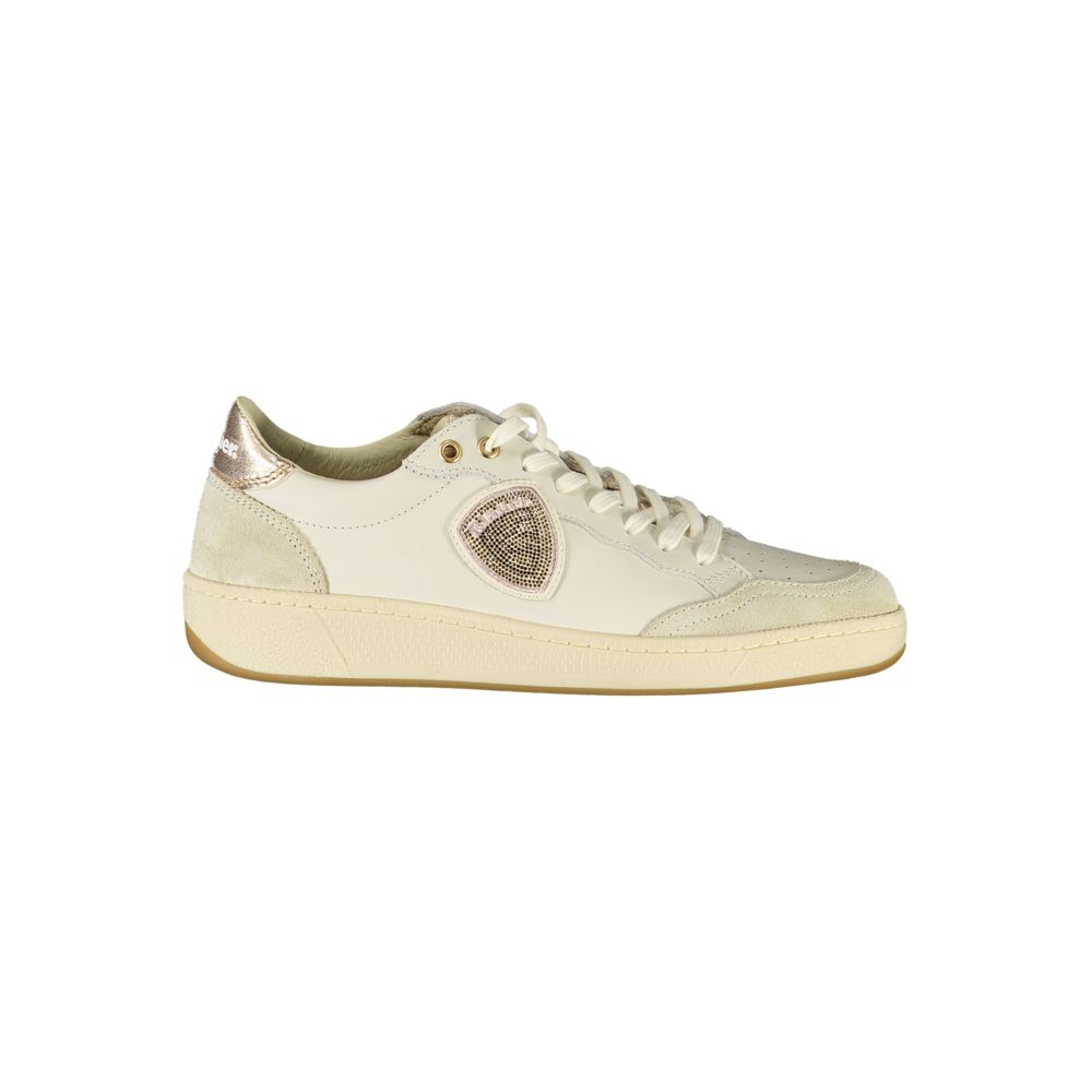 Baskets Blauer blanches