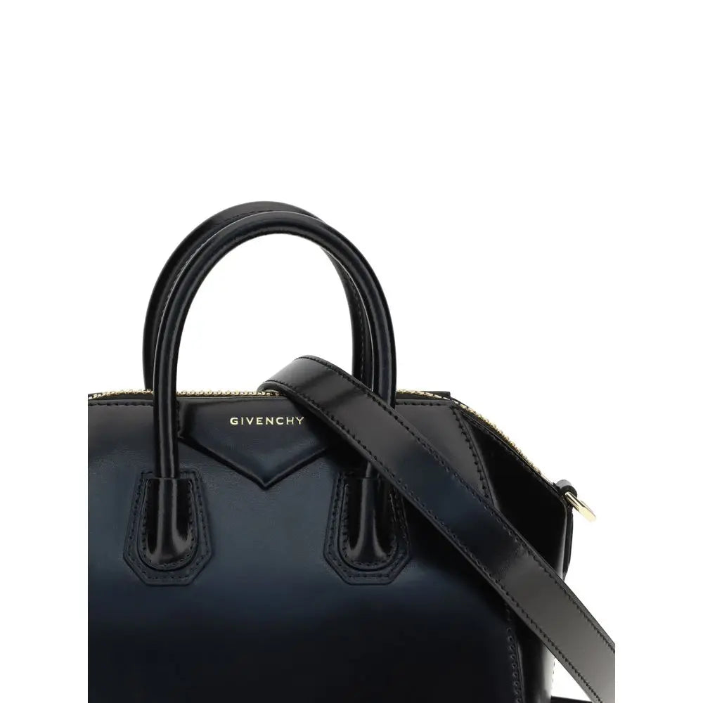 Sac à main Givenchy Antigona en cuir noir Givenchy