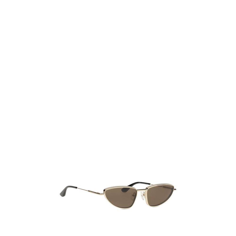 Lunettes de soleil Alexander McQueen cat-eye argentées