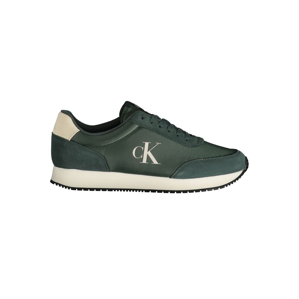 Baskets avec lacets vertes