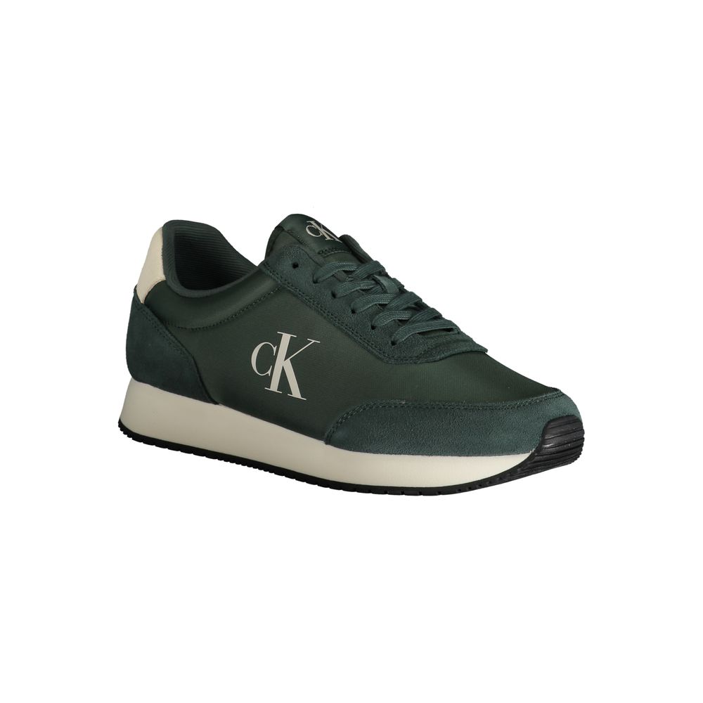 Baskets avec lacets vertes