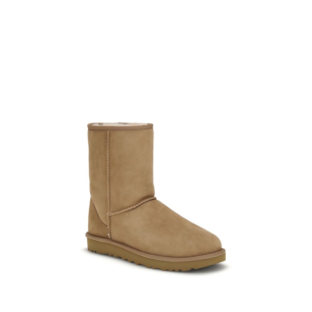 Bottines UGG Classic Short II noires