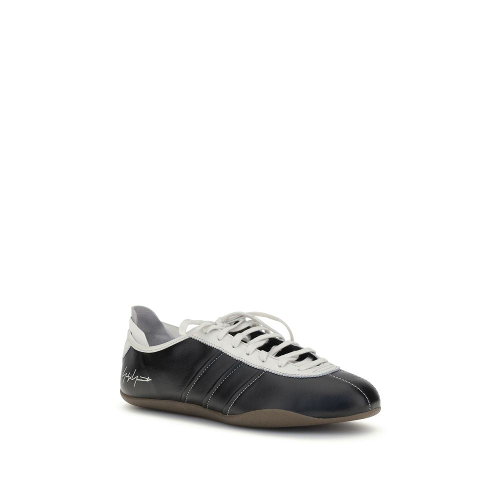 Baskets Tokyo noires