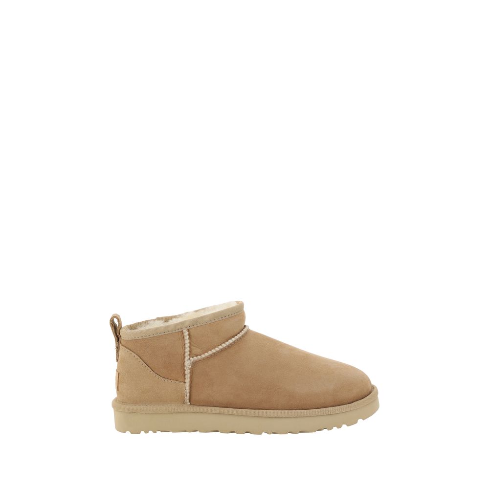 Bottines UGG Ultra Mini noires