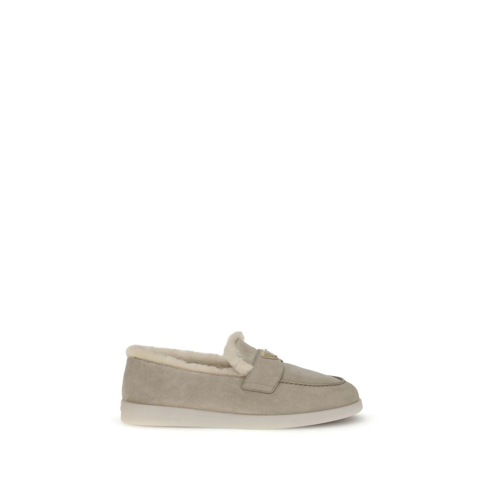 Loafers Prada en suède beiges