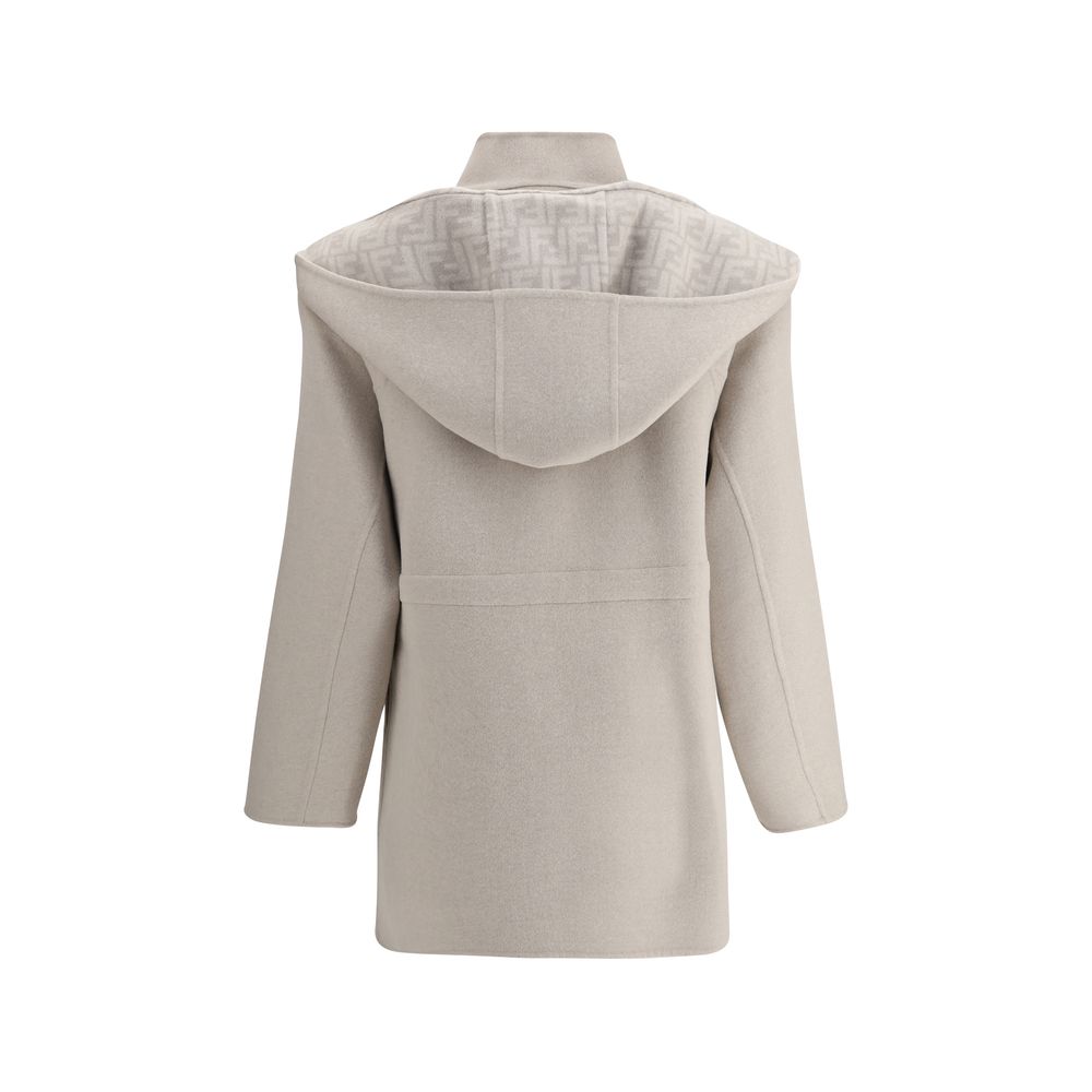 Manteau Fendi avec capuche crème