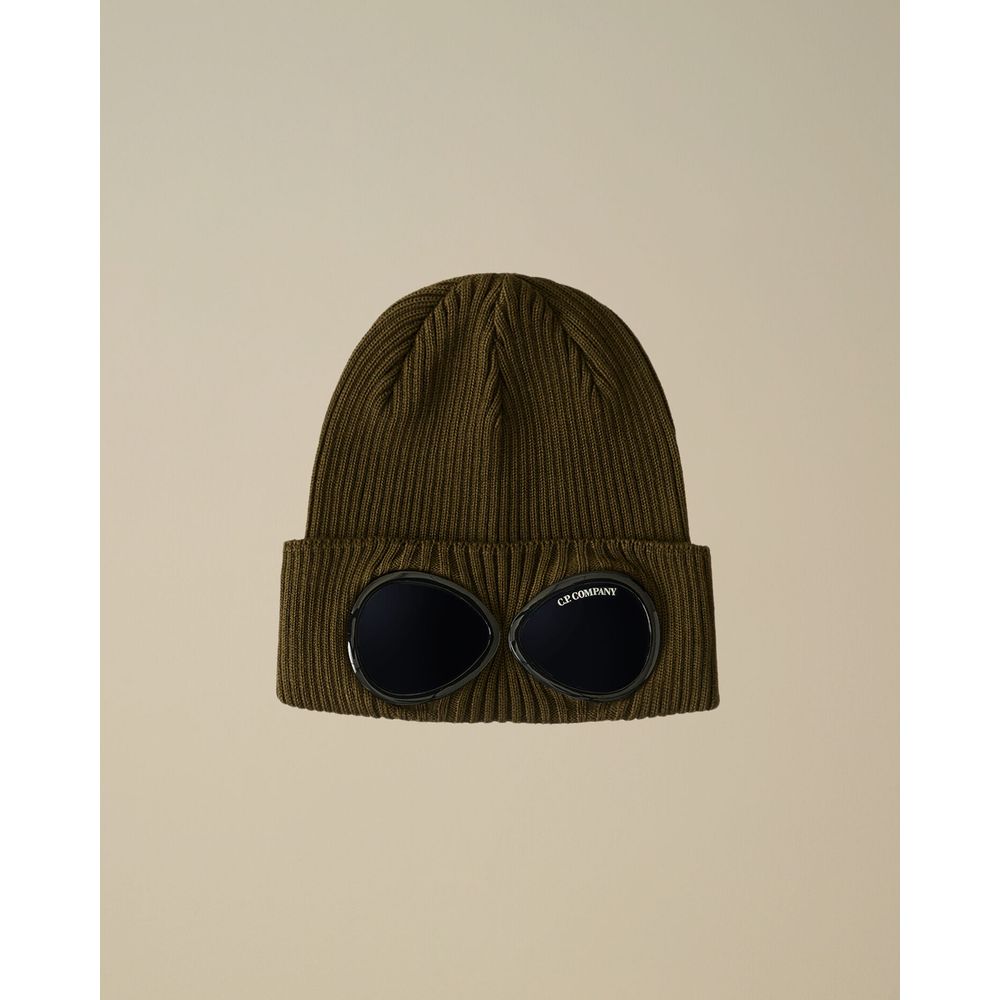 Casquette c.p. Company avec lunettes vertes