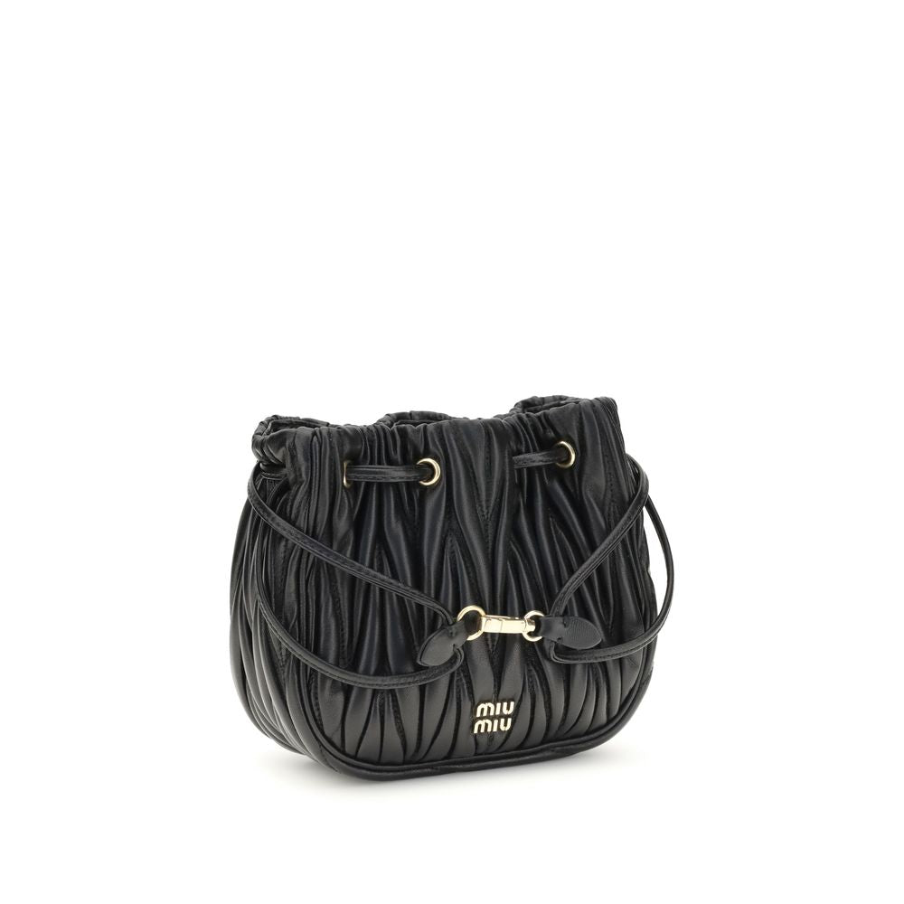 Pochette Miu Miu matelassée noire