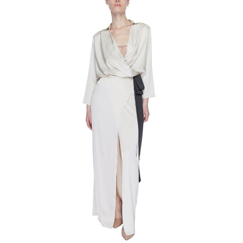 Robe beige